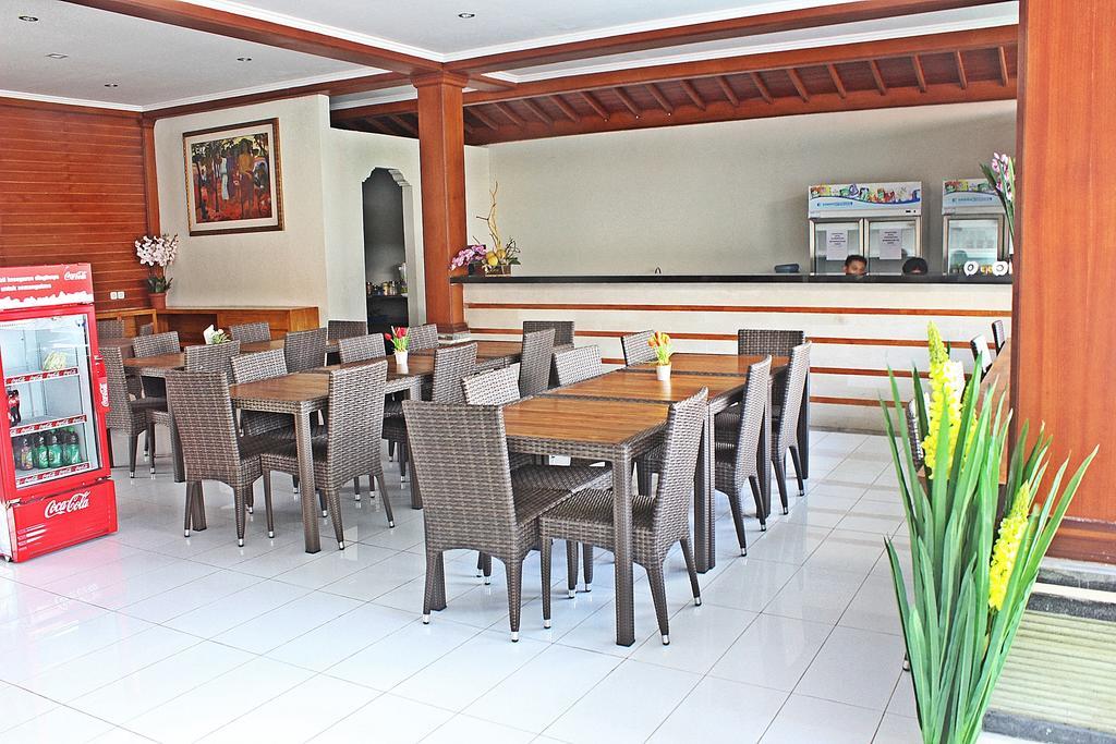 Hostel Mirah Legian (Bali) Exterior photo