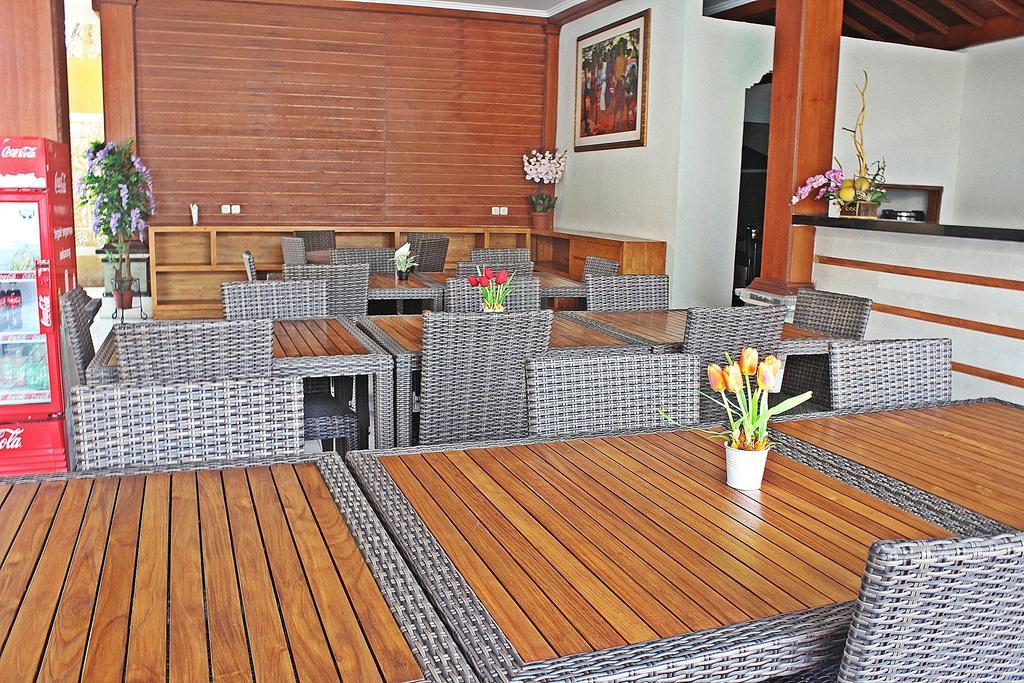 Hostel Mirah Legian (Bali) Exterior photo