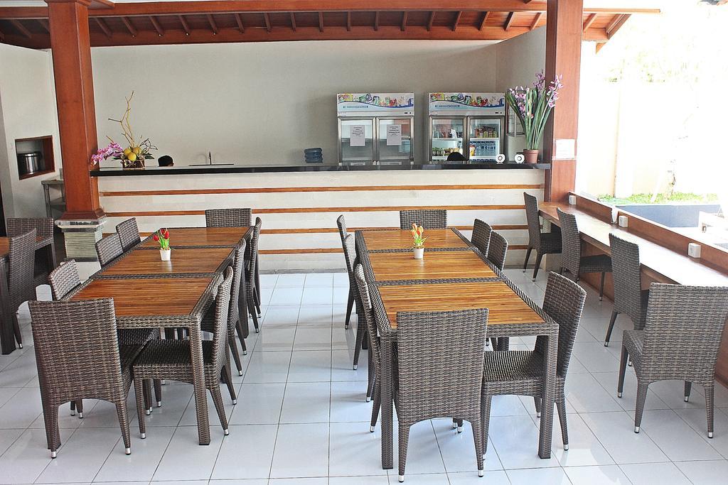 Hostel Mirah Legian (Bali) Exterior photo