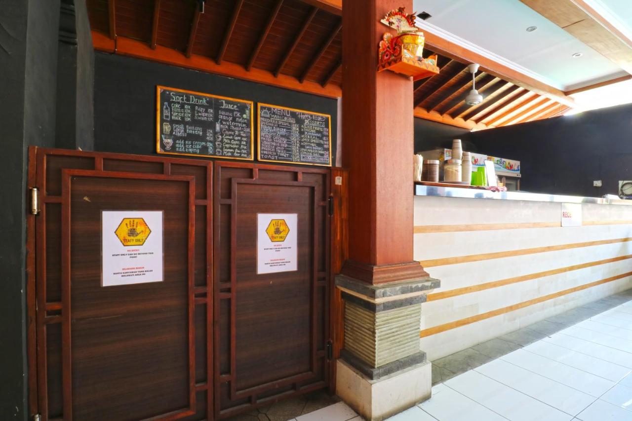 Hostel Mirah Legian (Bali) Exterior photo
