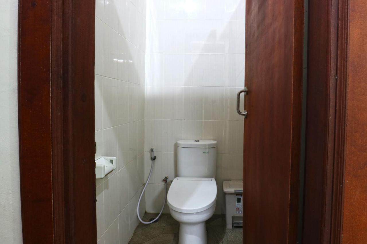 Hostel Mirah Legian (Bali) Exterior photo