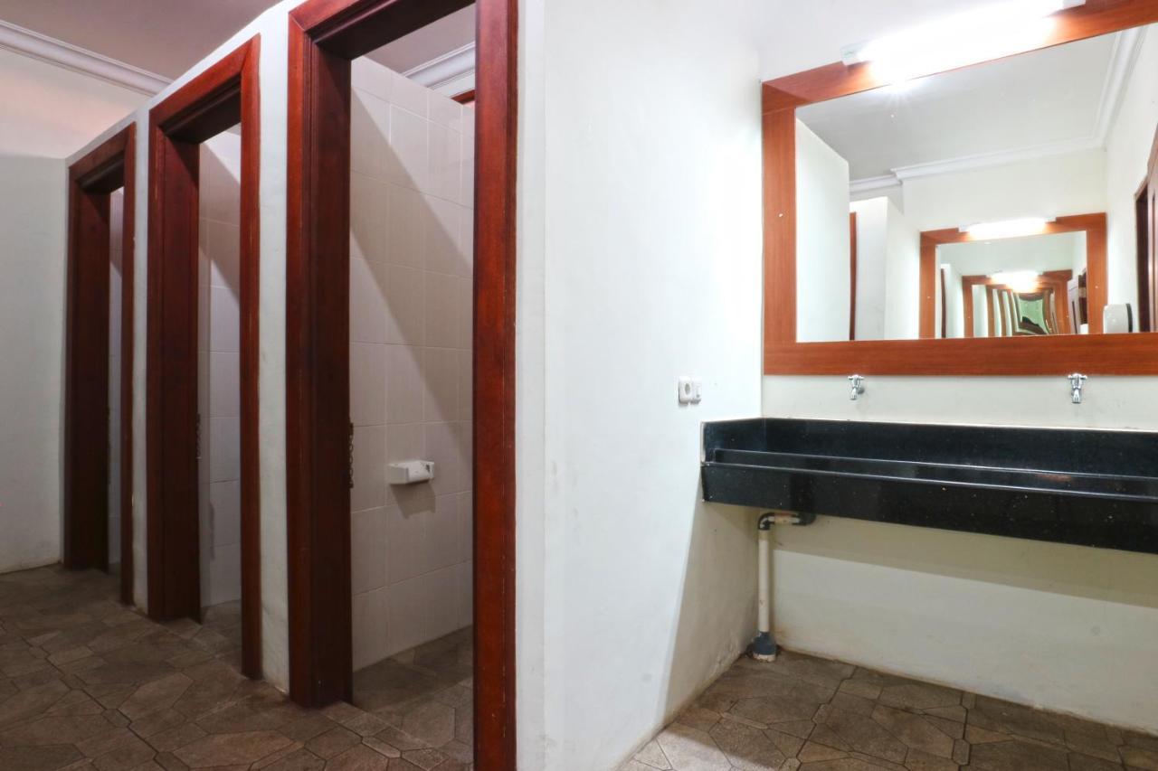 Hostel Mirah Legian (Bali) Exterior photo